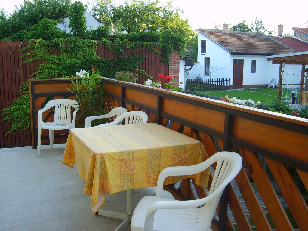 St. Michael Apartman Βουδαπέστη Εξωτερικό φωτογραφία