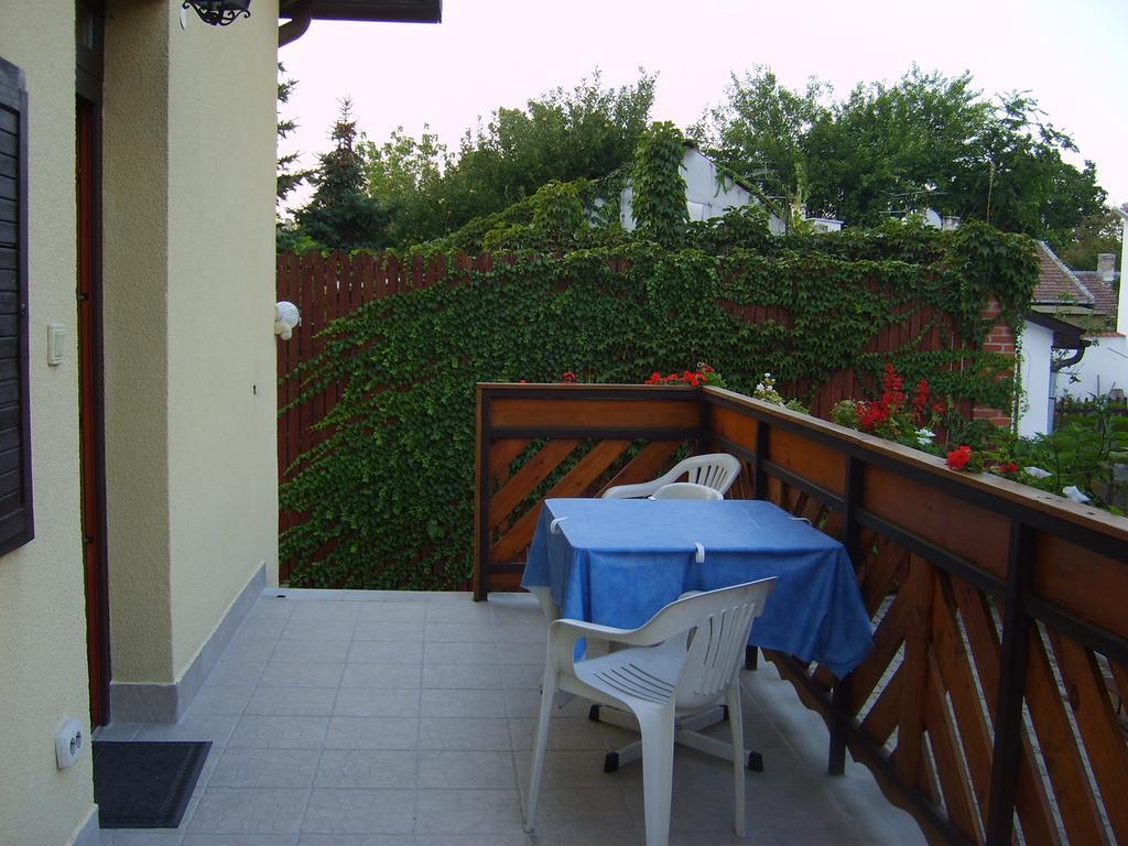 St. Michael Apartman Βουδαπέστη Εξωτερικό φωτογραφία
